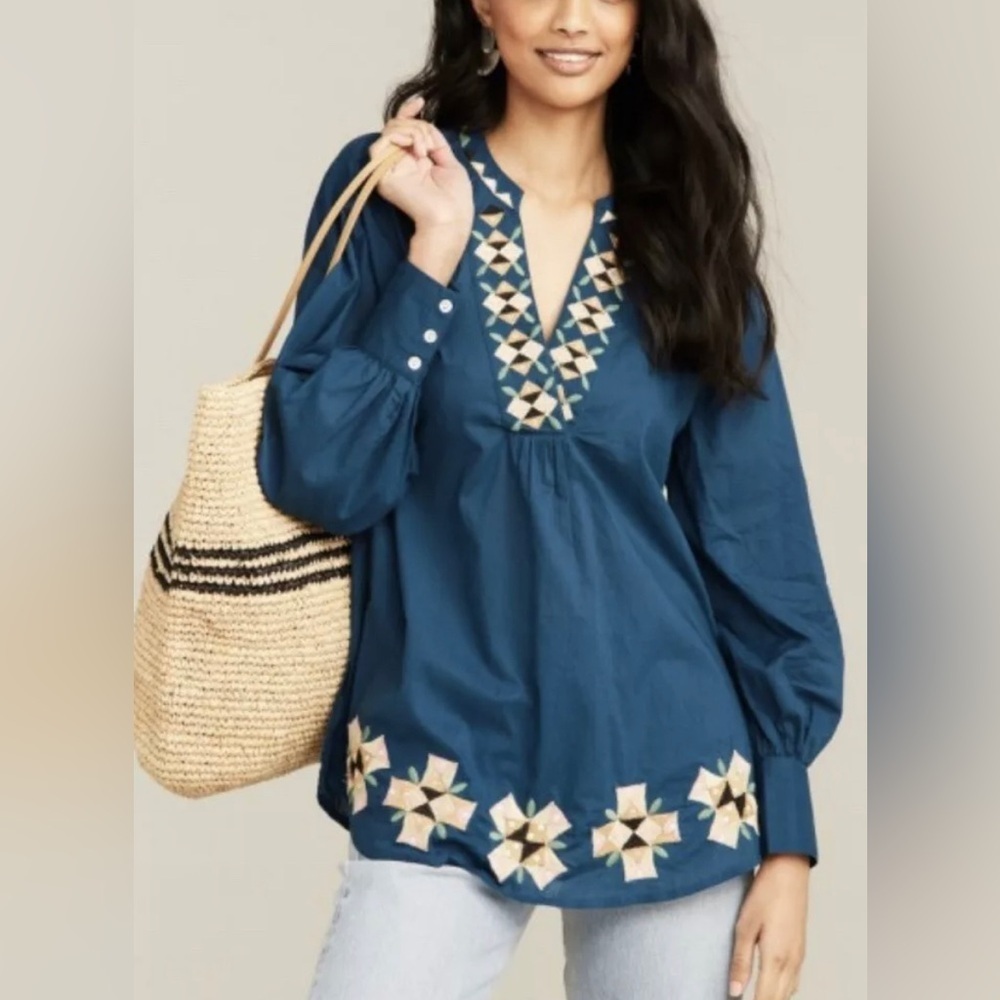 Roller Rabbit Blue Embroidered Tunic Blouse